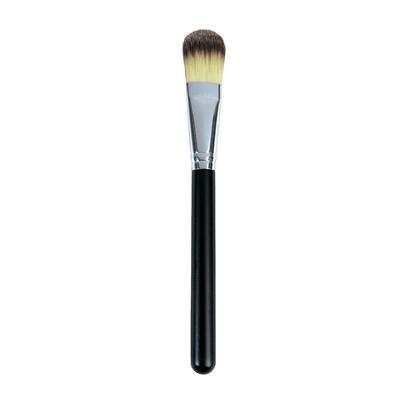 Beauty Treats Foundation Brush