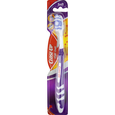 Close-Up Toothbrush Soft 1 ct