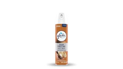 Glade Vanilla Caramel Twist Soft Mist Air Freshener 8oz